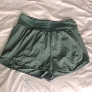 Lululemon Athletica Army Shorts Size 8